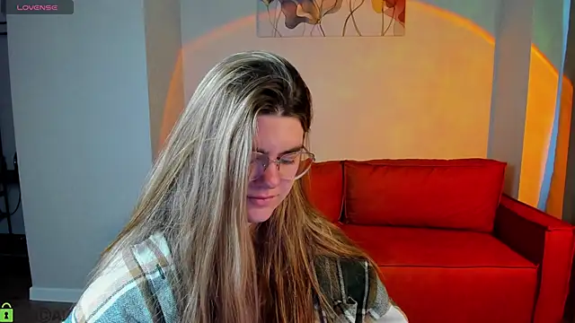 zoe_j0y 即時 XXX 聊天