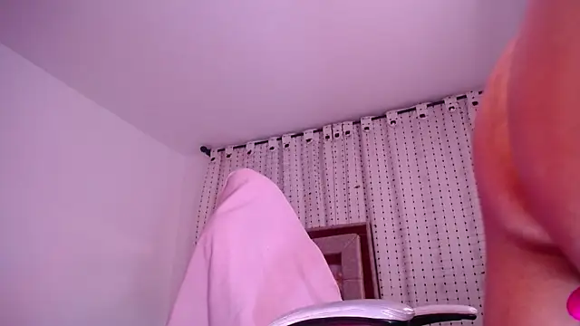 salomecastro_ 现场XXX聊天