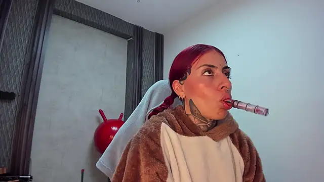 selene_red_: онлайн-секс-чат