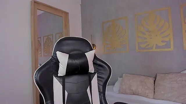 Chatroom XXX en direct de scarlett_rosse_x