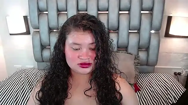 Chatroom XXX en direct de Madison_Copers