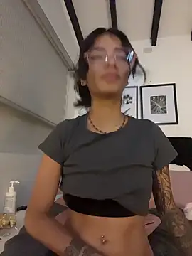 TweetiePieXXXn Live XXX chat