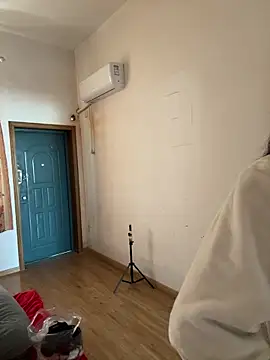 Вебкам-шоу xiiuuff18