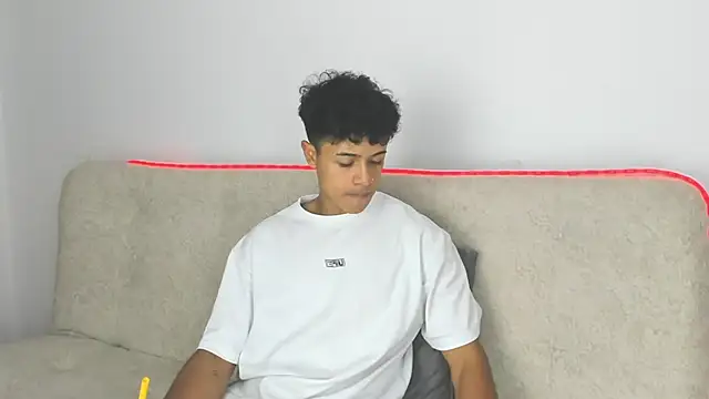 _Alex_Colton 即時 XXX 聊天