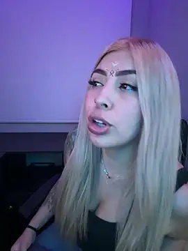 Chat +18 de Megan_sexrosse ao vivo