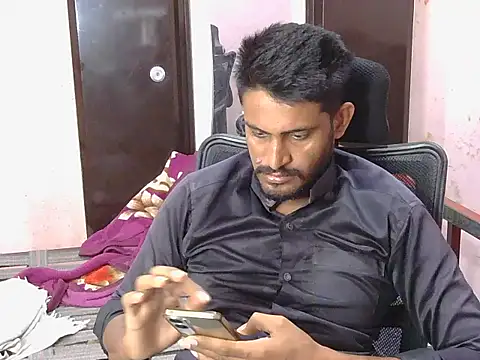 HotXKrish's Live XXX Chat