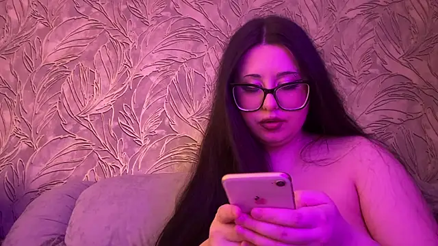 دردشة LunaWithAdrian الجنسية المباشرة