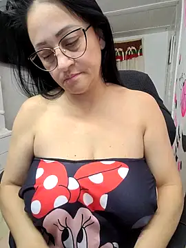 Ameliarizo's Webcam Show