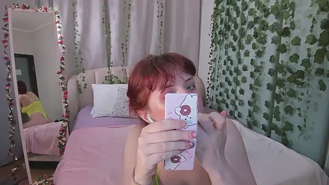 Chat XXX ao vivo de Love_is_Lola