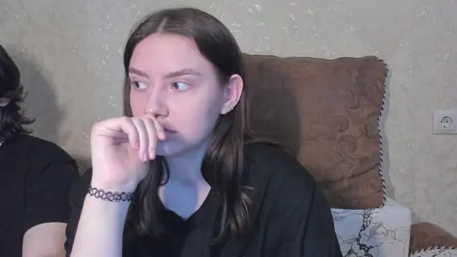 Živý XXX chat love_lina_muuur