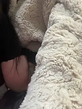 crhong666 网络视讯表演