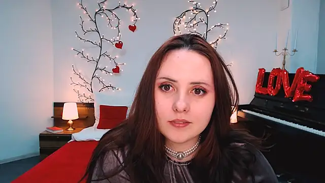 Chat +18 de Hennessy_bunny ao vivo