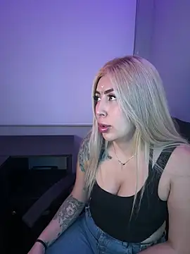 Chatroom XXX en direct de Megan_sexrosse