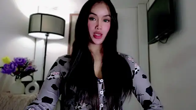 Chat +18 de Anna_HollyDoll ao vivo