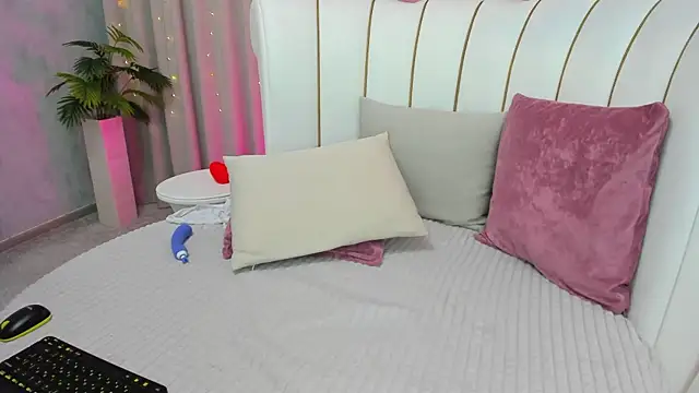 _Sunpuddle – Naživo XXX chat