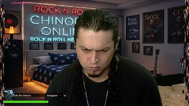 Вебкам-шоу chino_roz