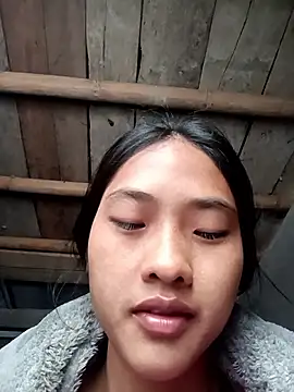 Hoa-tuylip Chat XXX live