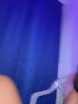 LunaGates' Webcam Show