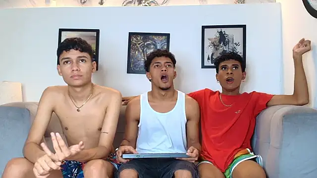 COUPLES_BOYS Webcamshow