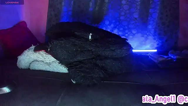 Cata-angel's Live XXX Chat