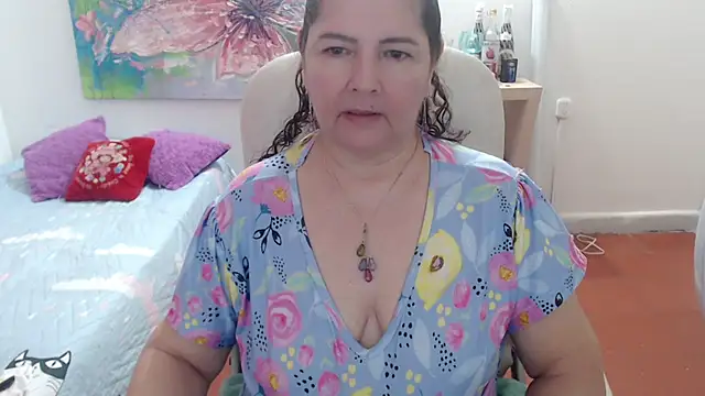 leonela_69 Live XXX Chat