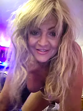 Chat XXX en directo de annika_lately