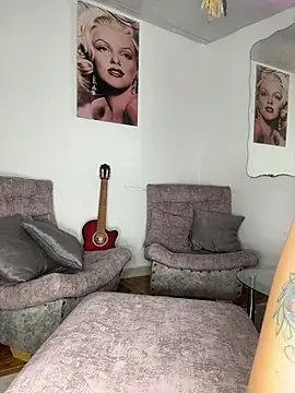 Mydreams69's Webcam Show