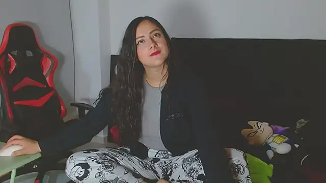 Chatroom XXX en direct de Noamartin_