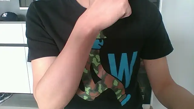 XXX chat uživo modela nole_china7