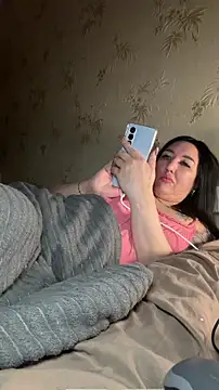 Chat XXX en directo de Naughtbaby_2025