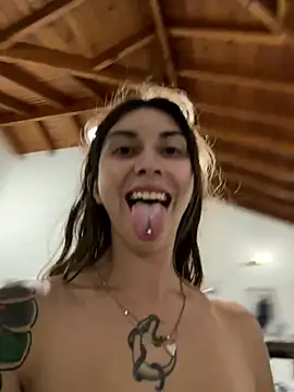 Chat XXX en directo de luschannen0