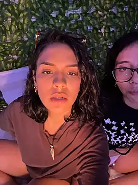 Alice_surprise live XXX chat