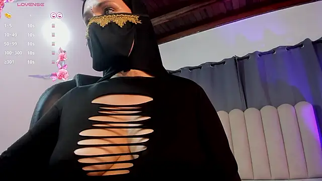 Latifa_ali élő XXX-chatje