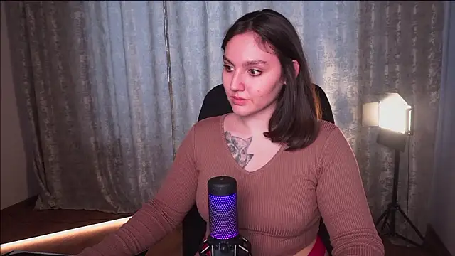 Hoot_owl_cb élő XXX-chatje