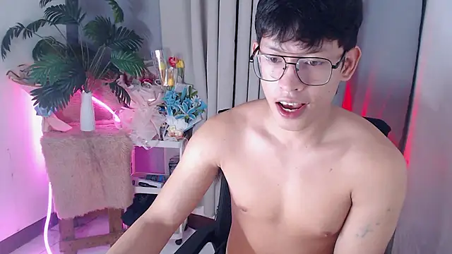 pinkcock_froi2305 现场XXX聊天