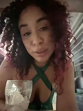 Woo_isDaphne Chat XXX live