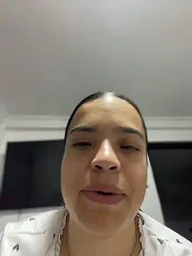 Sembang XXX Secara Langsung JuanitaMore01