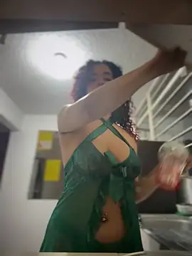 Woo_isDaphnen Live XXX chat