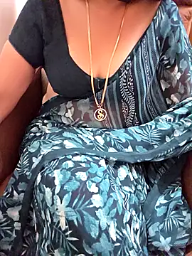 Živý XXX chat Roja-Telugu777