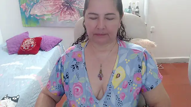 XXX chat uživo modela leonela_69