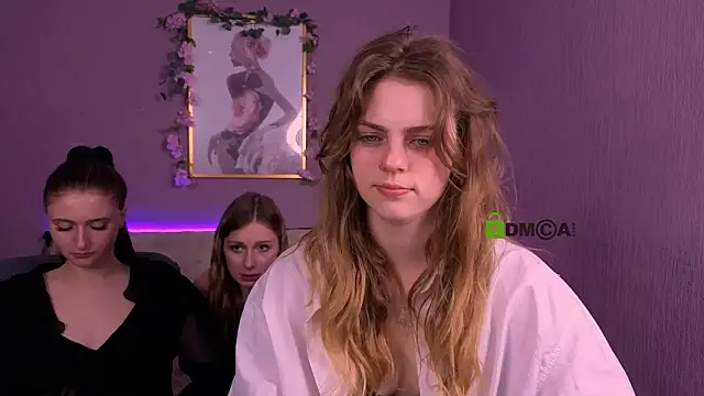 XXX chat uživo modela nekky_mouse