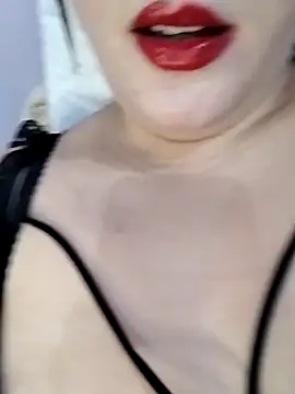 Rawya-34n Webbikameraesitys