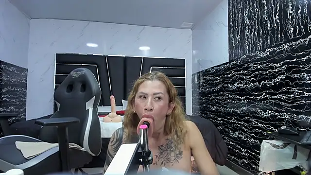 Ladyy_Scarlett 现场XXX聊天