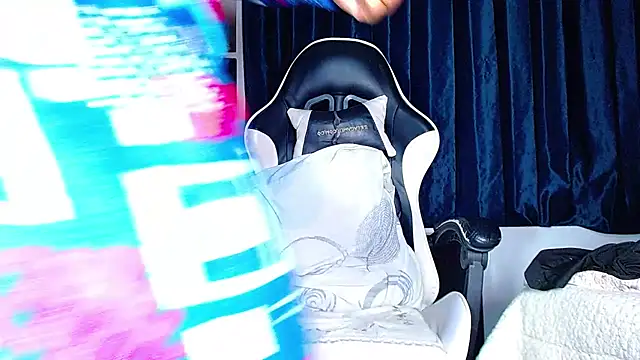 the_dog_lian's Live XXX Chat