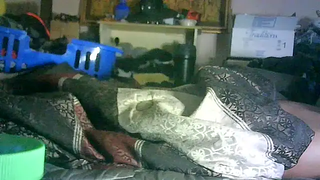 GUAPAN3S3_FIR3's Live XXX Chat