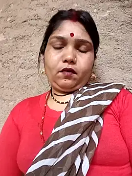 Rashili_jaan's Webcam Show