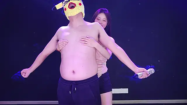 88_Emeralds Webcamshow