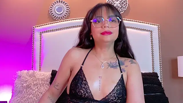 Chatroom XXX en direct de PamelaScot