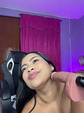 LunaaRosse Chat XXX live