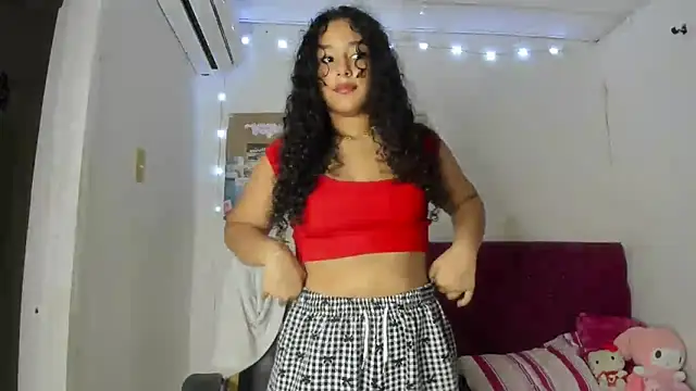 emily_stars1's Live XXX Chat